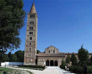 Abbazia di Pomposa (chiesa e campanile) (L)